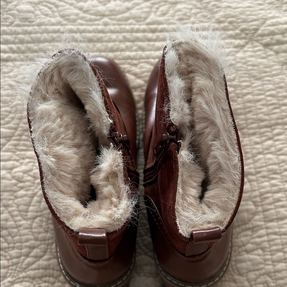 Universal Thread Dark Brown Winter Boots Plush Li… - image 4